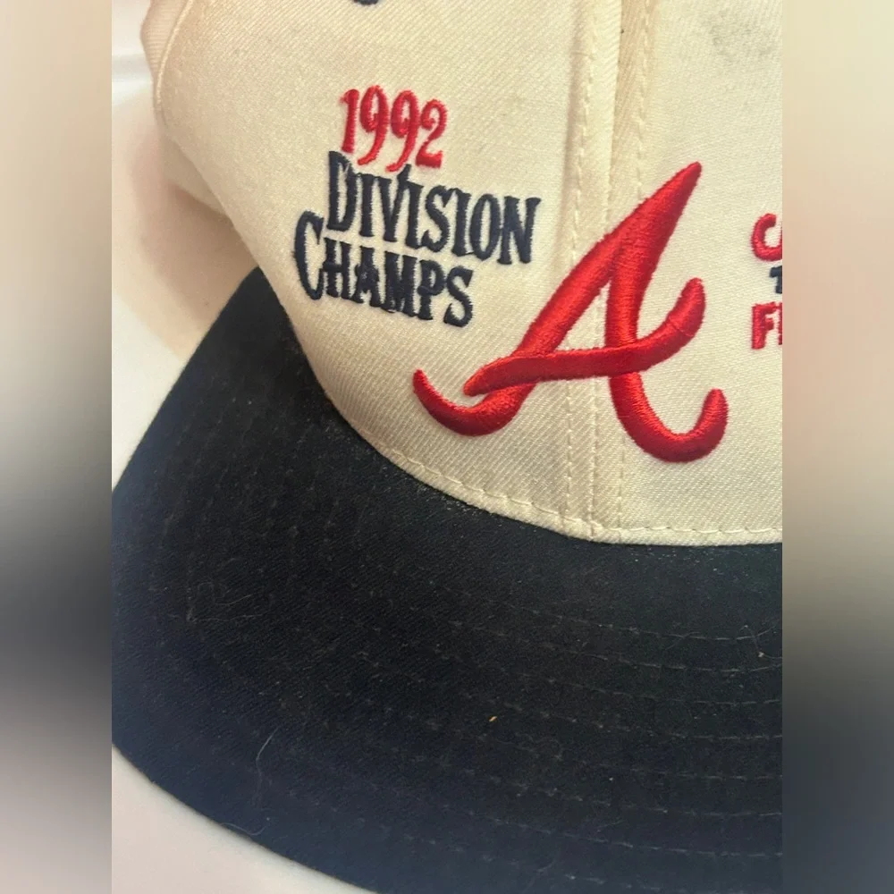 1992 Atlanta Braves Division Champs Hat Catch The Fever baseball 90s sports